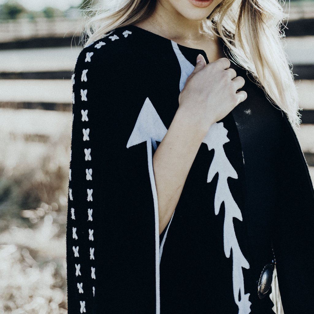 Babe Suede Cape - Black & White - Western & Co.